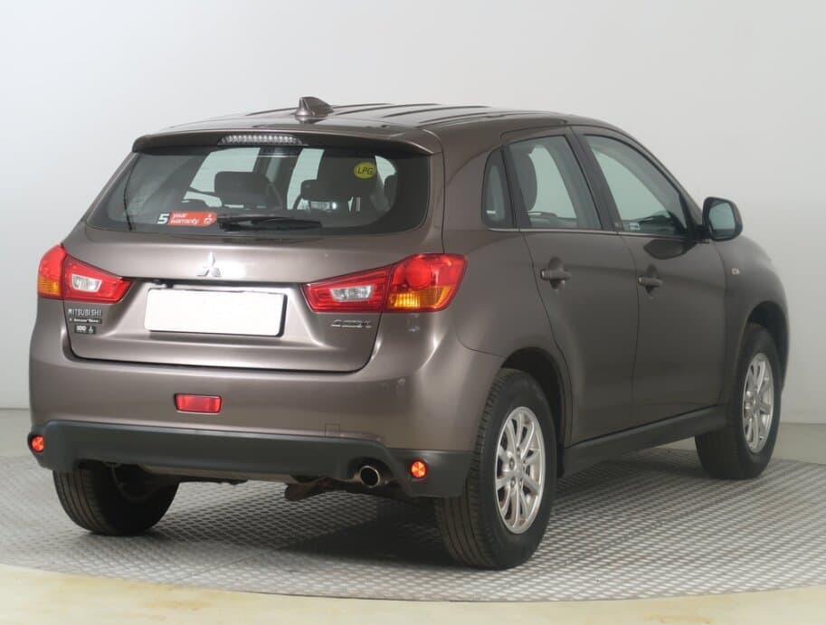 2017 Mitsubishi ASX - 7