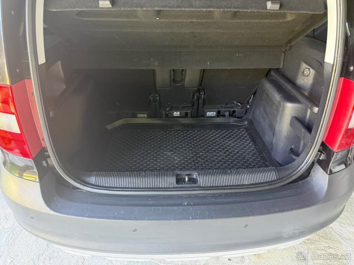 2012 Škoda YETI - 12