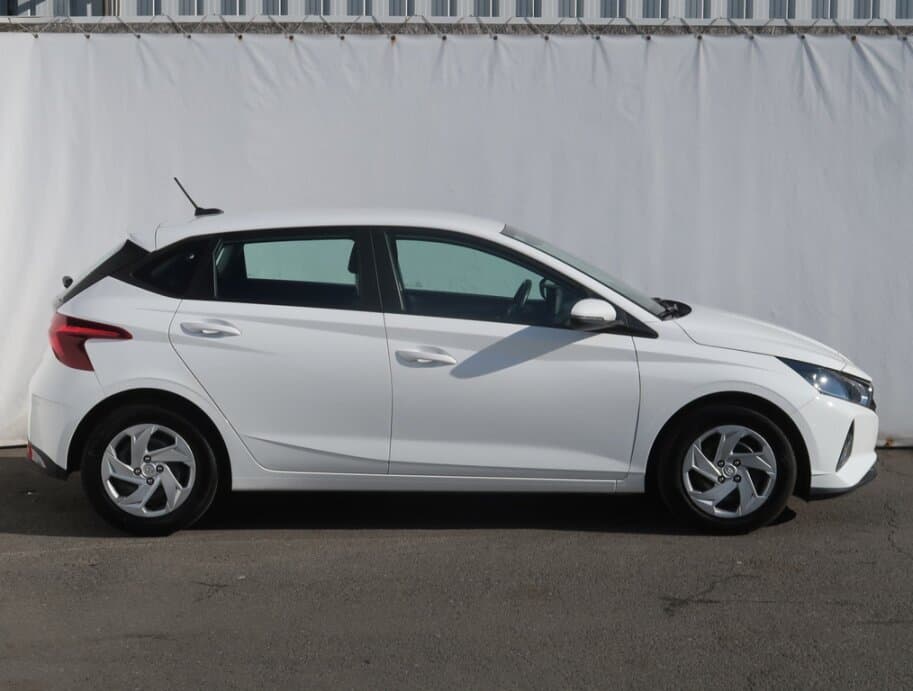 2022 Hyundai i20 - 8