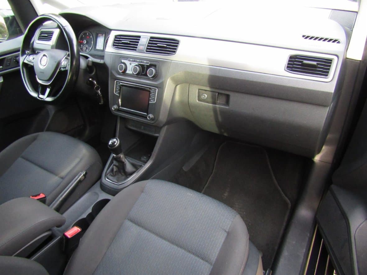 2016 Volkswagen Caddy - 12