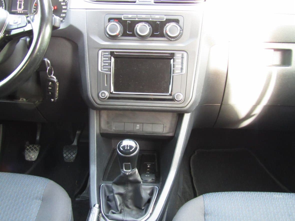 2016 Volkswagen Caddy - 15