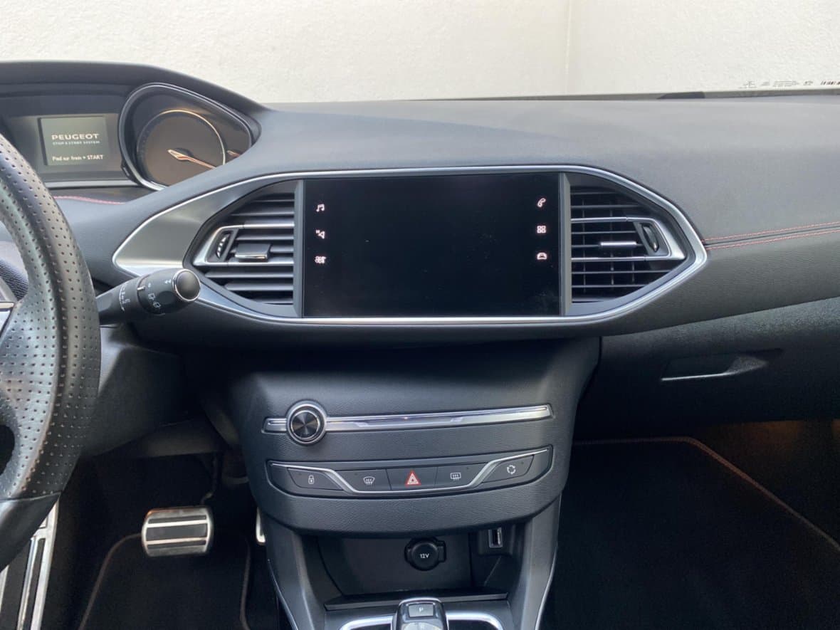 2020 Peugeot 308 - 12