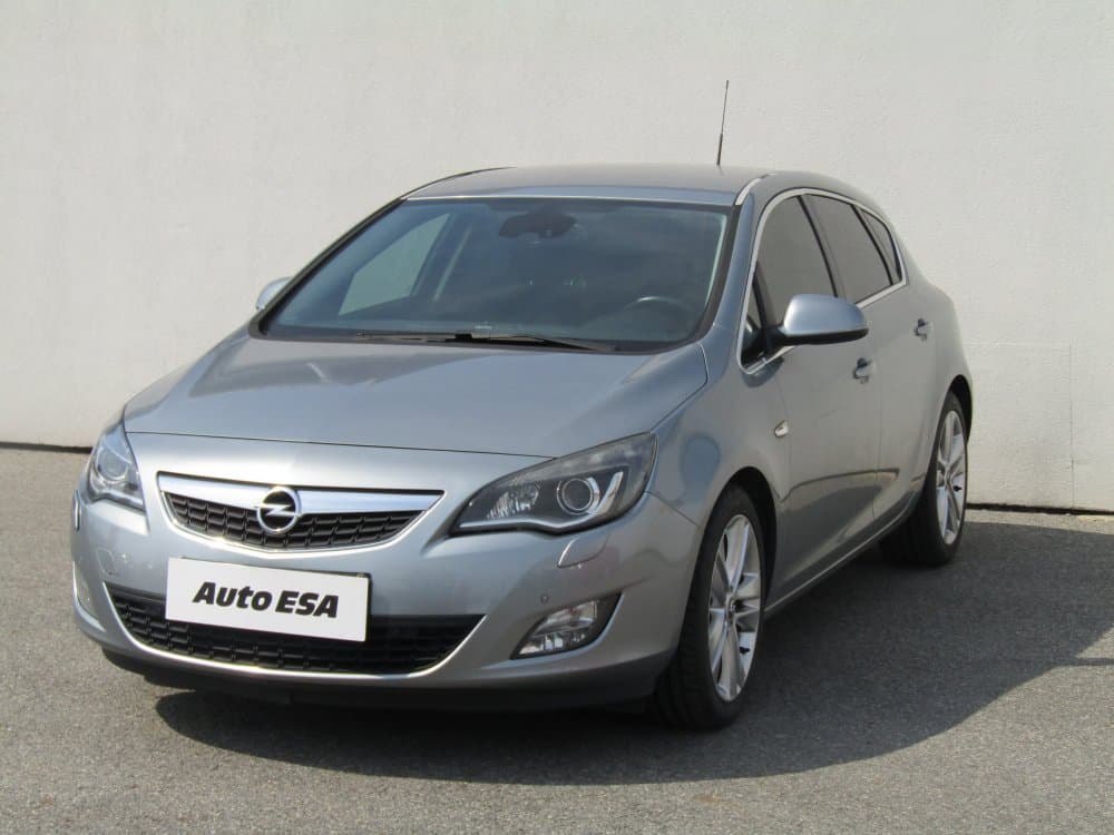 2010 Opel ASTRA - 3