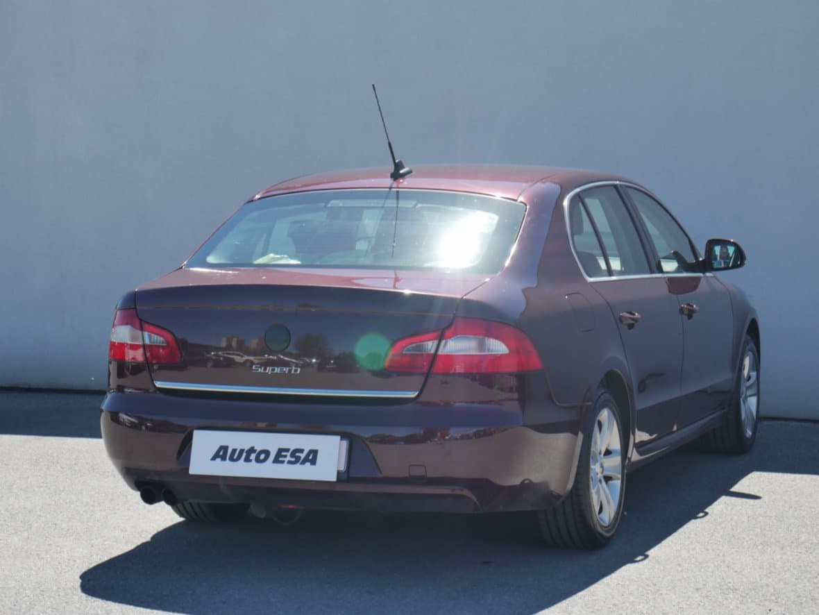 2009 Škoda SUPERB - 4