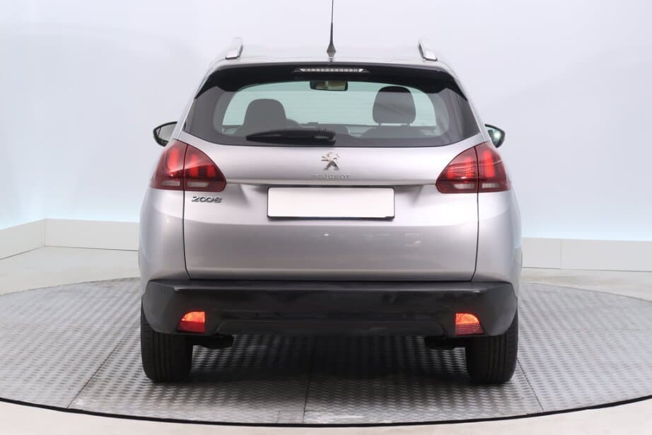 2018 Peugeot 2008 - 6