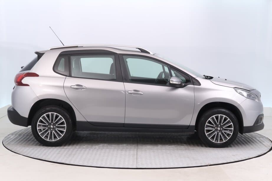 2018 Peugeot 2008 - 8