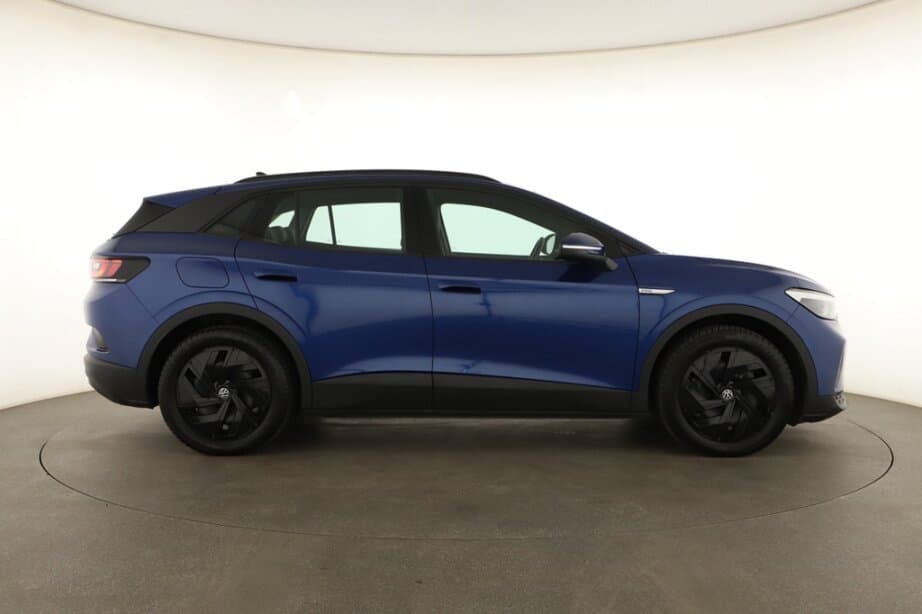 2022 Volkswagen ID.4 - 8