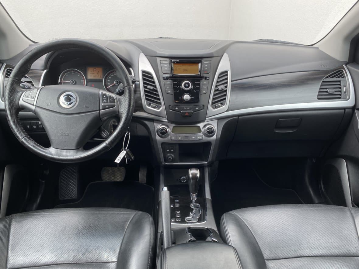 2015 SsangYong KORANDO - 8
