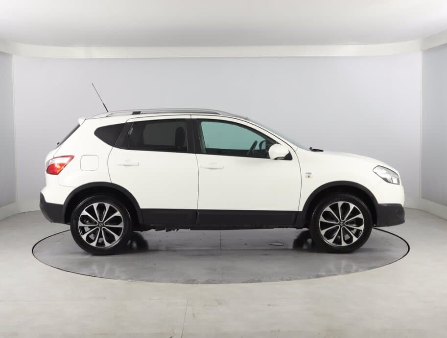 2012 Nissan QASHQAI - 8
