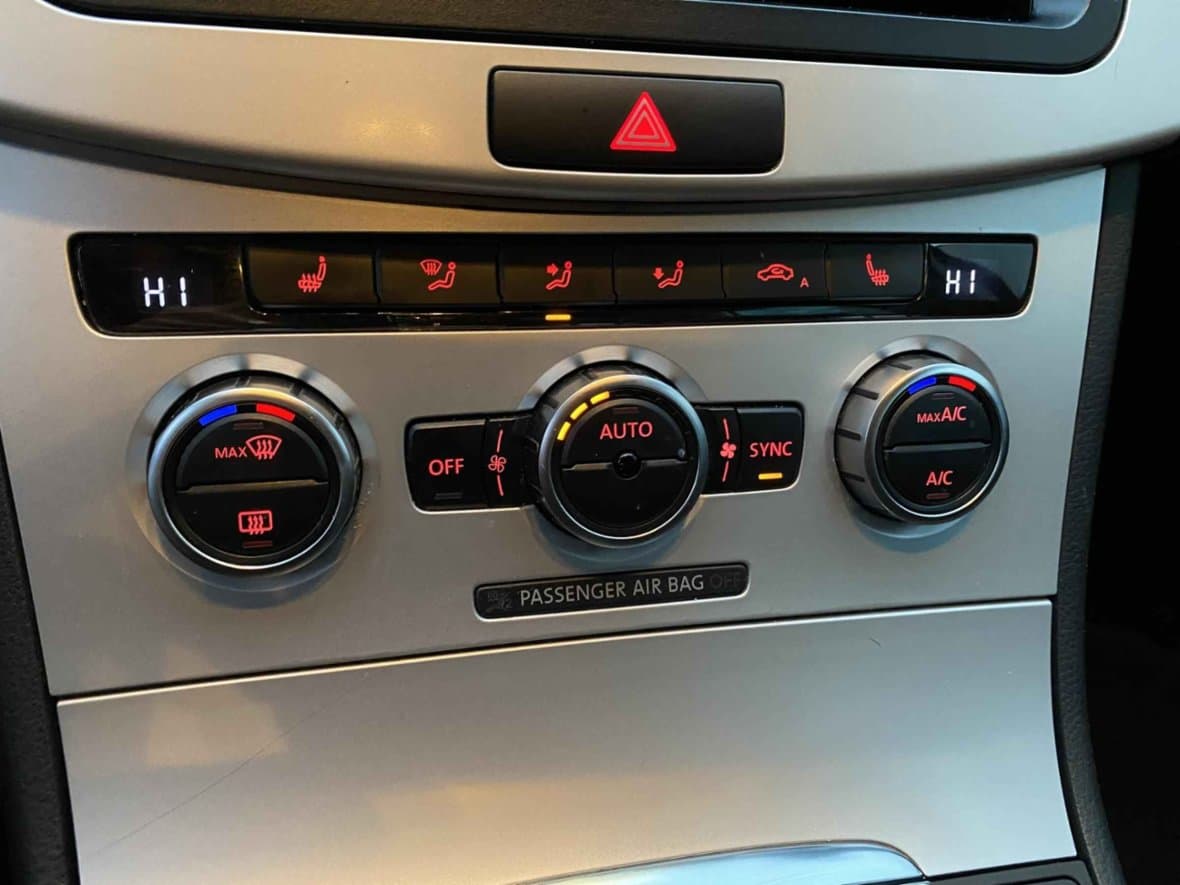 2014 Volkswagen PASSAT - 13