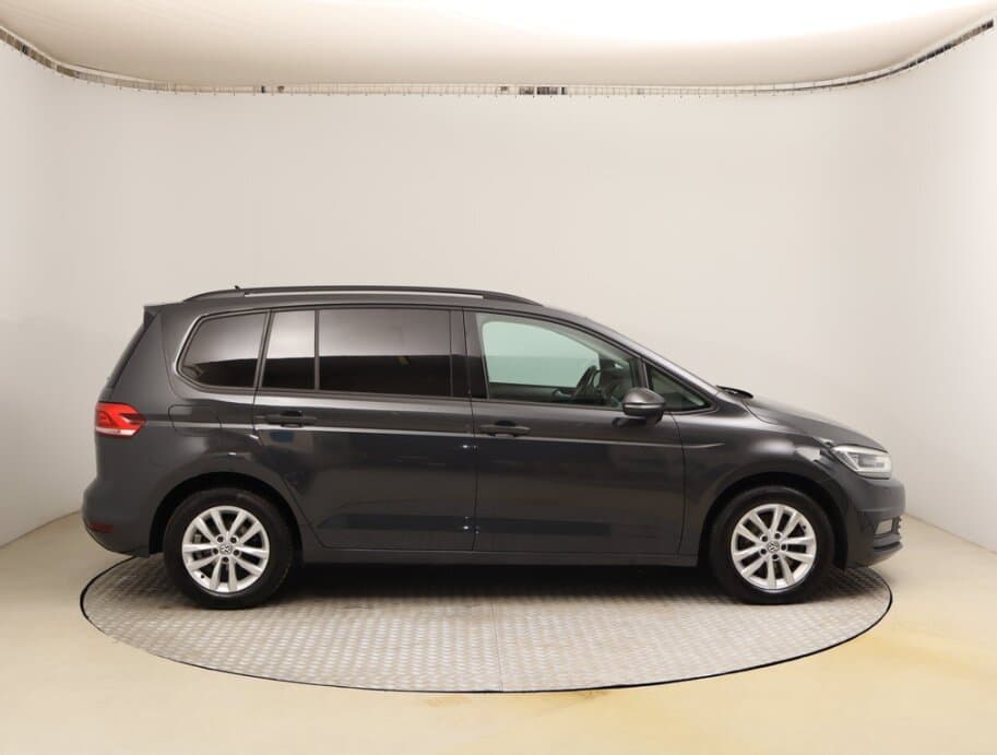 2018 Volkswagen TOURAN - 8