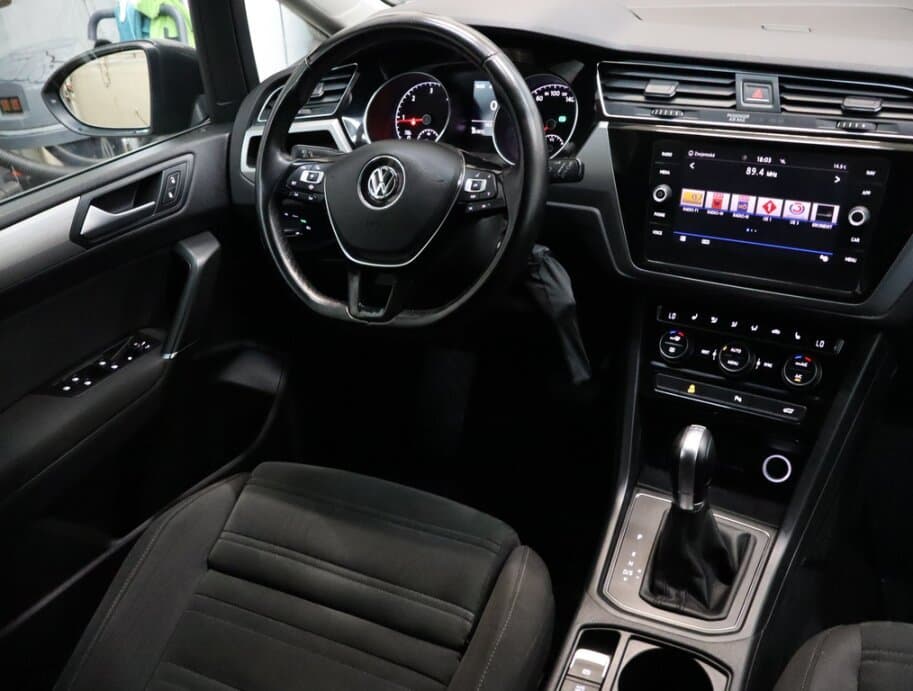 2018 Volkswagen TOURAN - 9