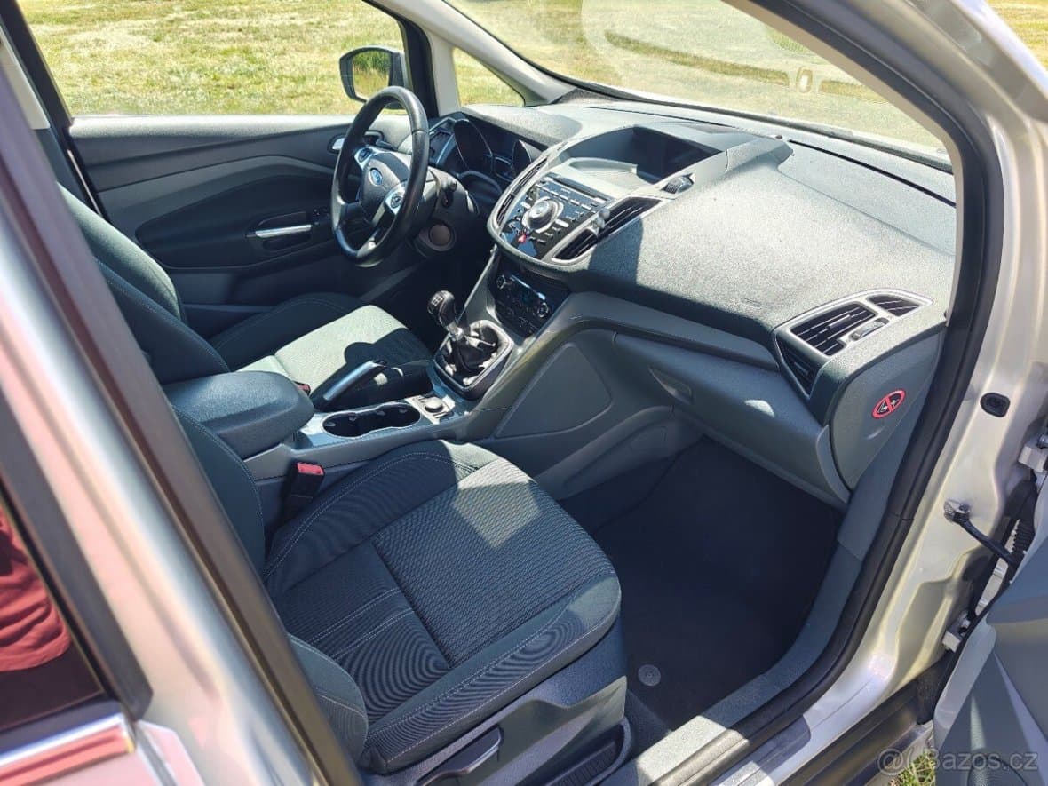 2015 Ford C-MAX - 8