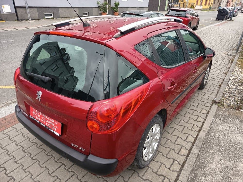 2010 Peugeot 207 - 4