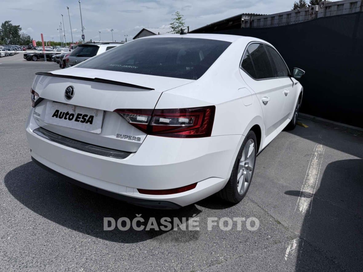 2016 Škoda SUPERB - 2