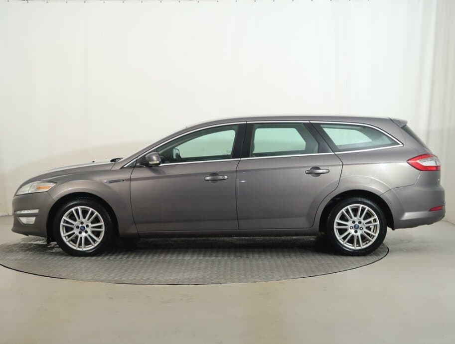 2011 Ford MONDEO - 4