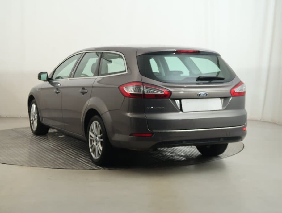 2011 Ford MONDEO - 5