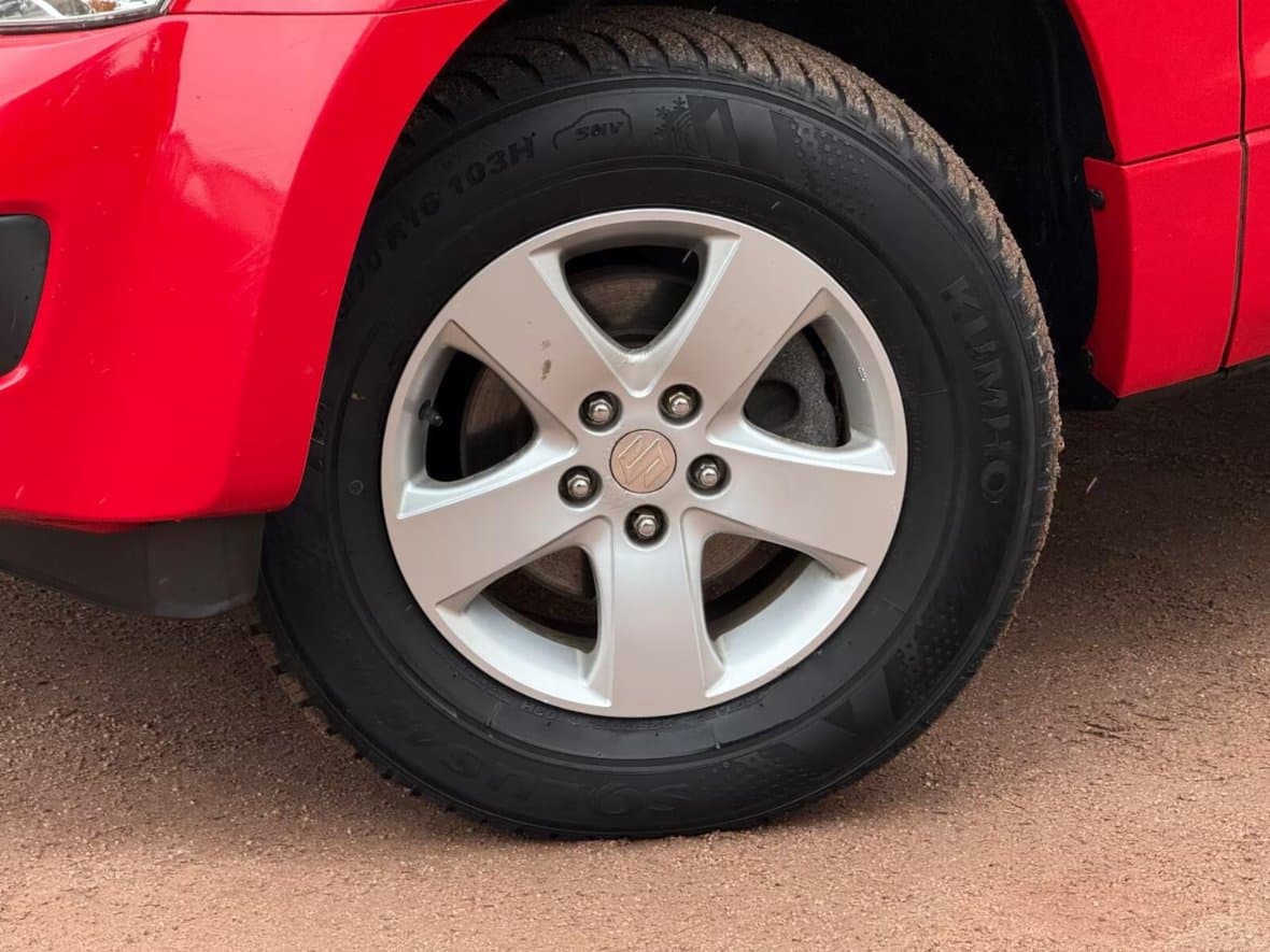 Suzuki VITARA - 4