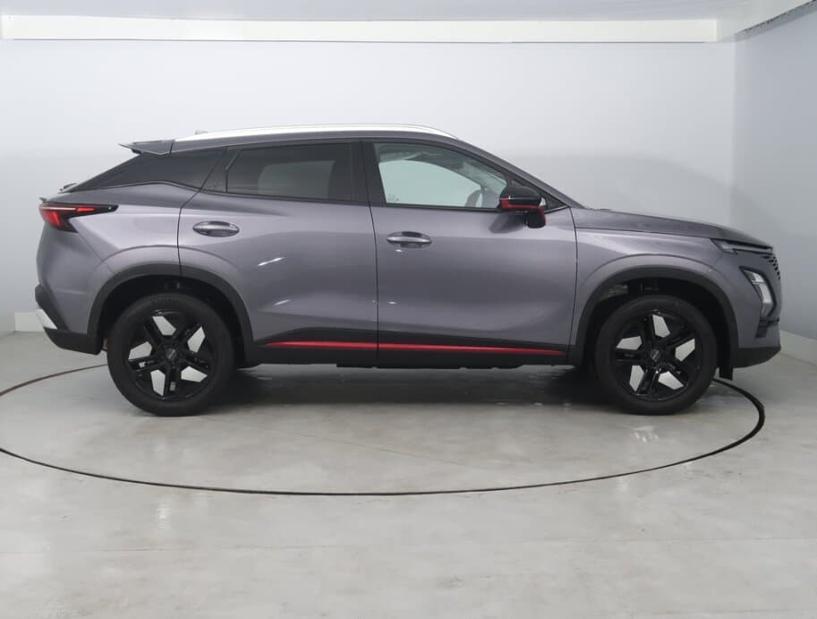 2025 Omoda 5 - 8