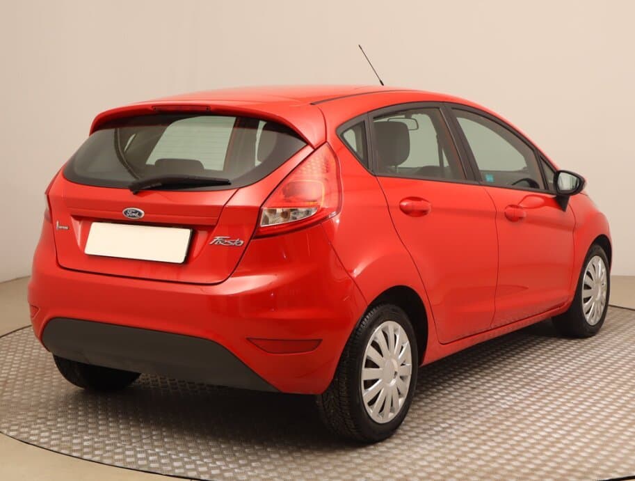 2012 Ford FIESTA - 7