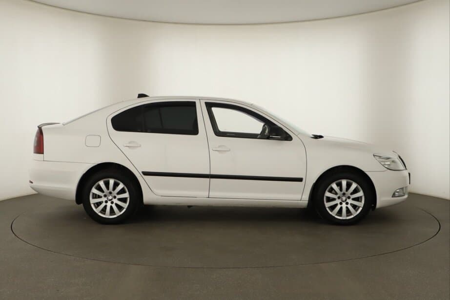 2011 Škoda OCTAVIA - 8