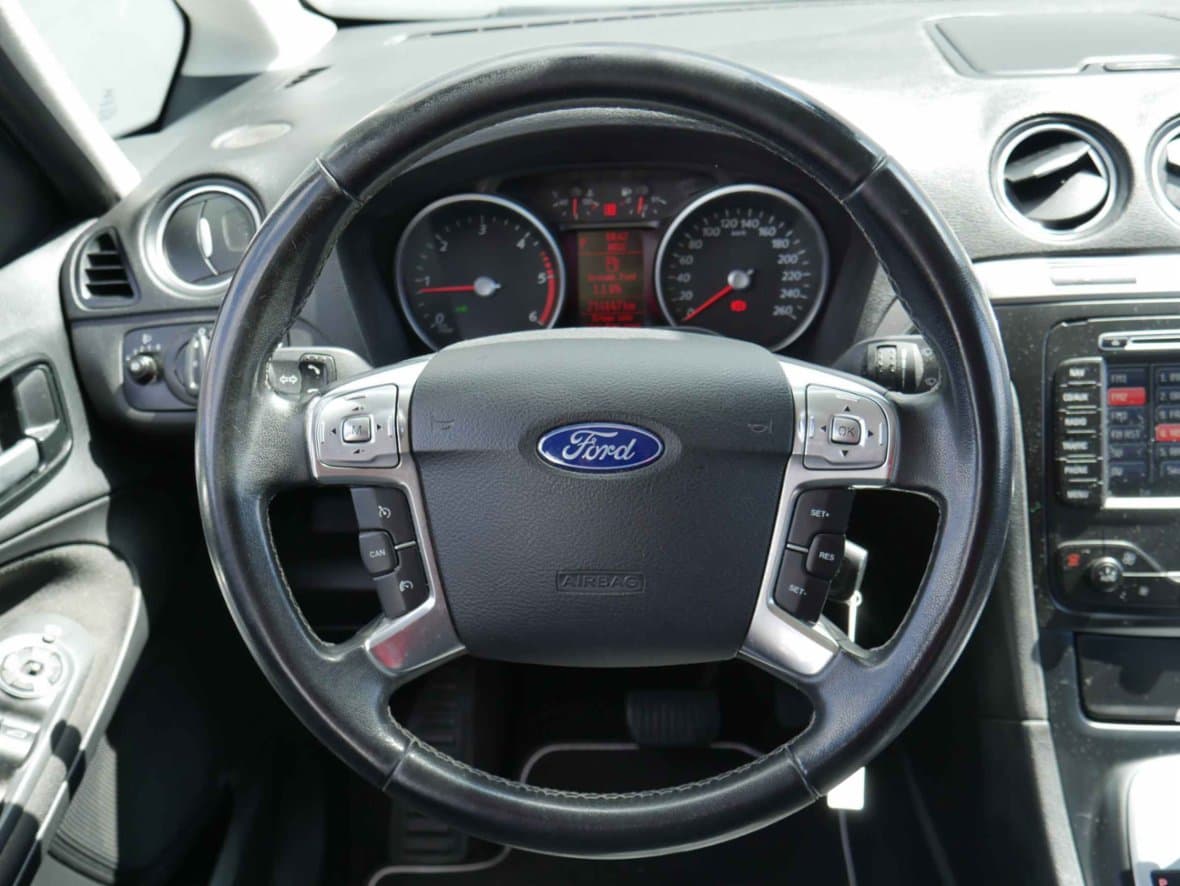 2014 Ford GALAXY - 14
