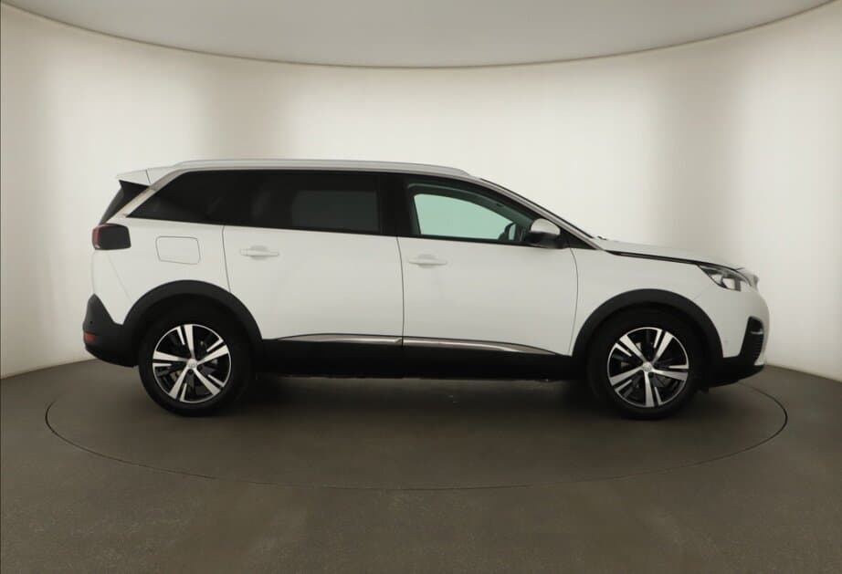 2018 Peugeot 5008 - 8