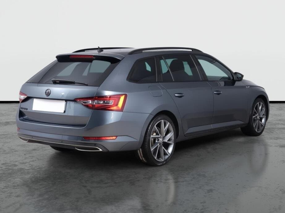 2018 Škoda SUPERB - 7