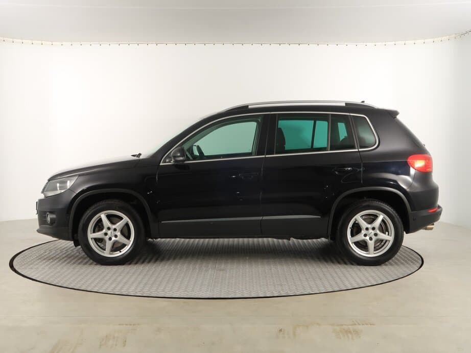 2014 Volkswagen TIGUAN - 4