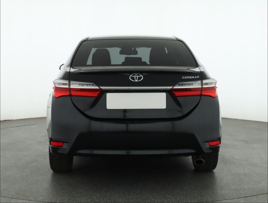 2018 Toyota COROLLA - 6