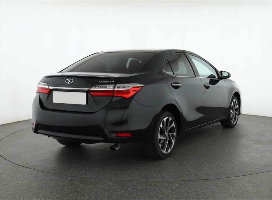 2018 Toyota COROLLA - 7