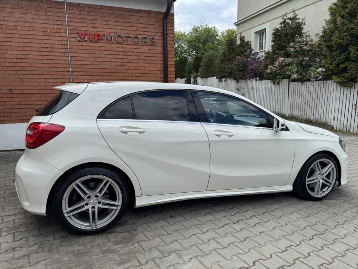 2014 Mercedes-Benz A-CLASS - 11