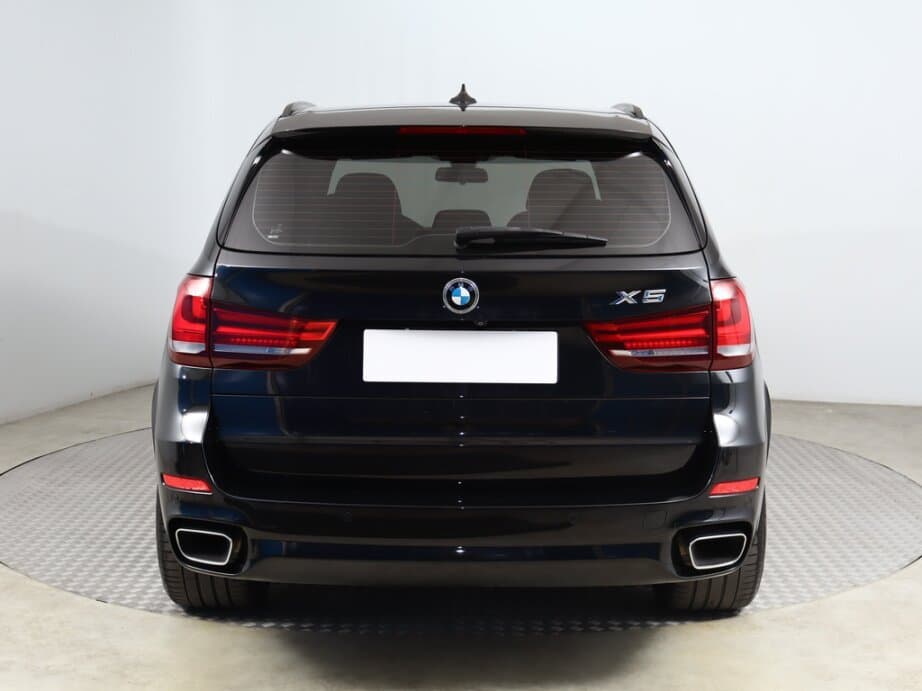 2017 BMW X5 - 6