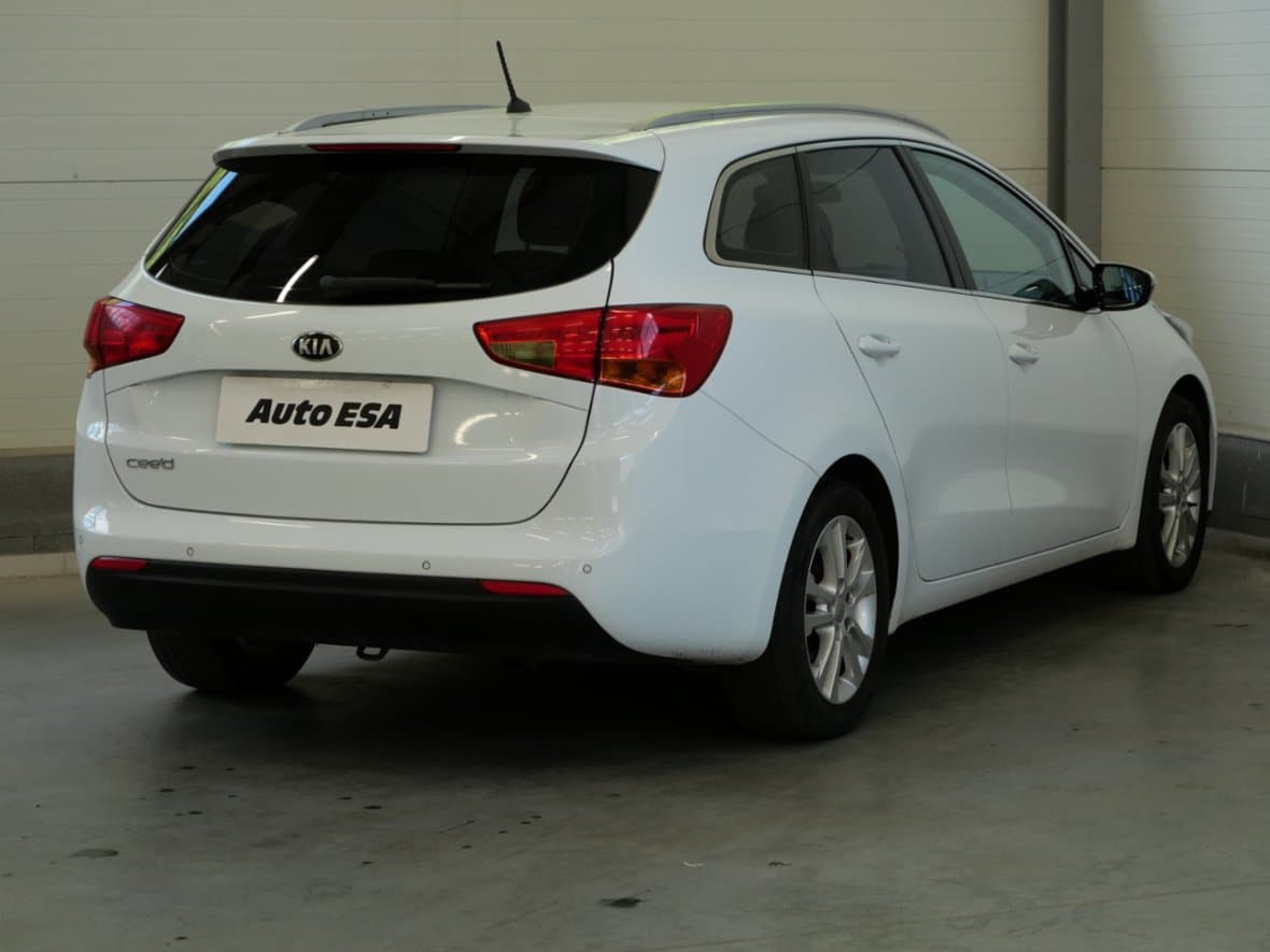 2013 Kia CEE'D - 4