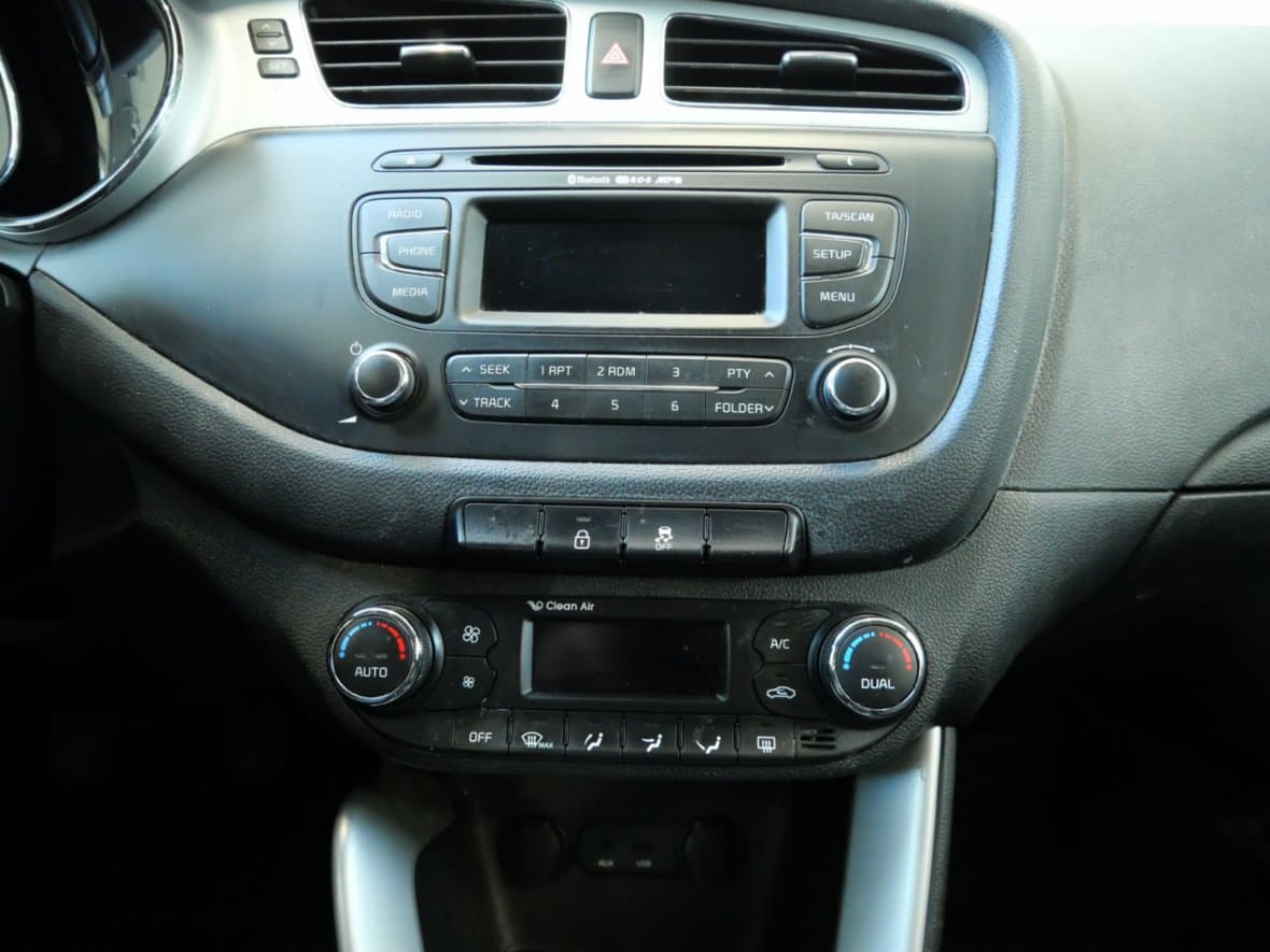 2013 Kia CEE'D - 13