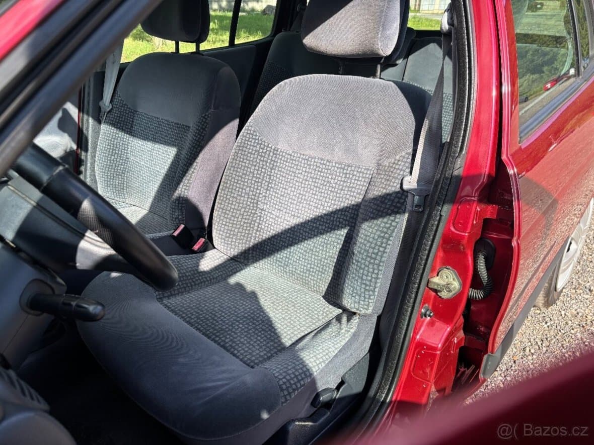 2002 Renault MEGANE - 7