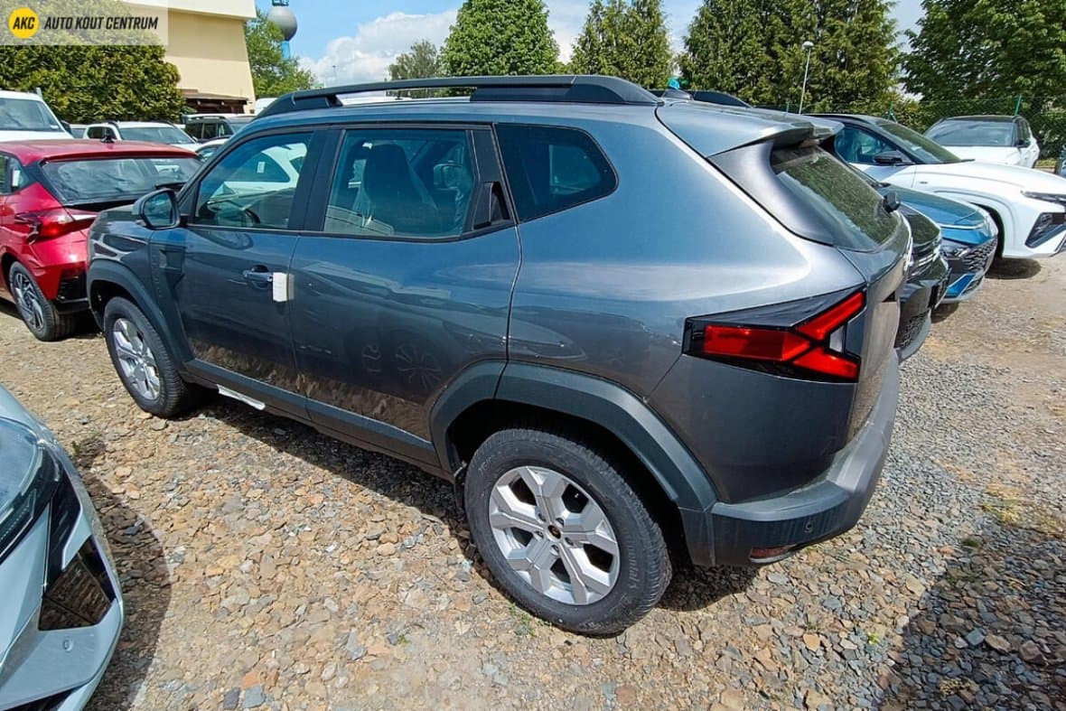 2026 Dacia DUSTER - 3