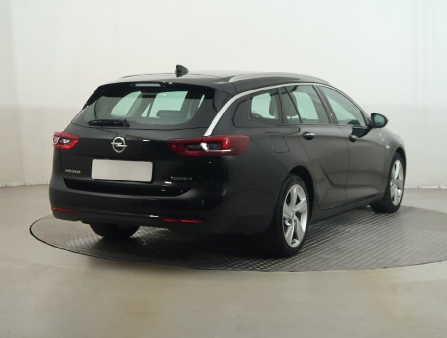 2017 Opel INSIGNIA - 7
