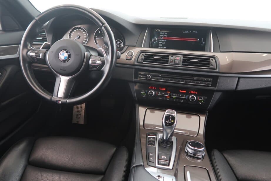 2014 BMW 5-SERIES - 9