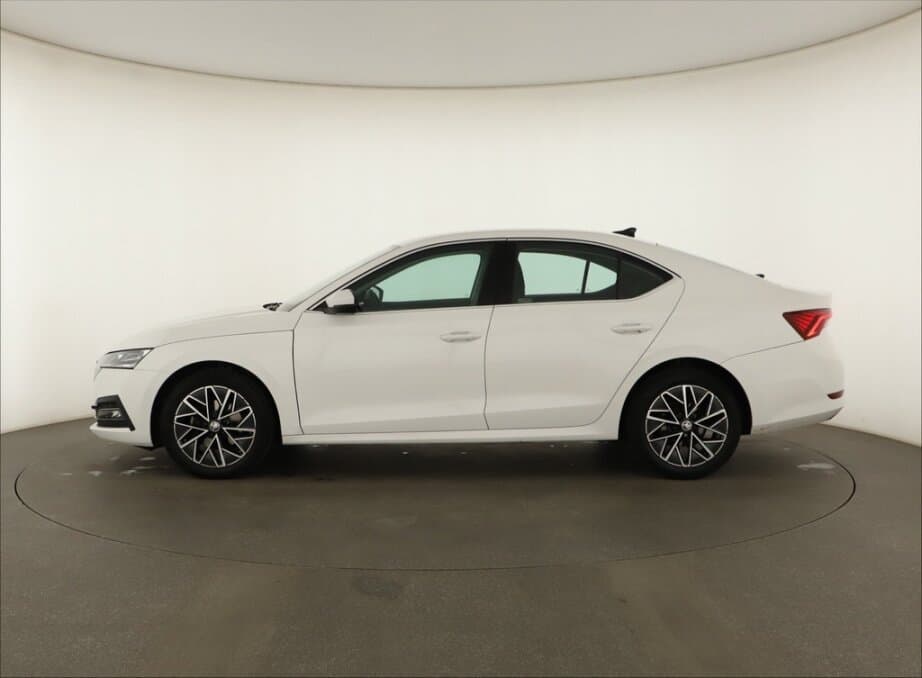 2020 Škoda OCTAVIA - 4