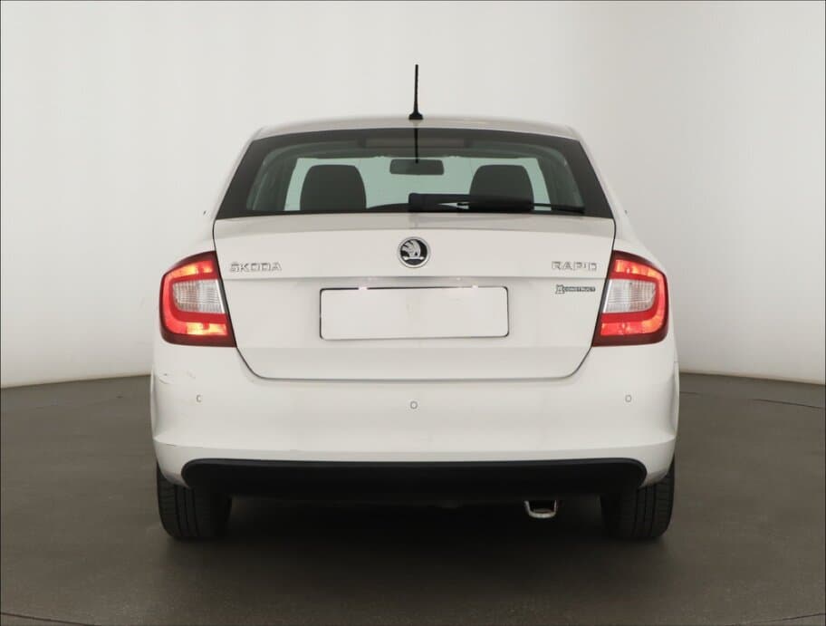 2018 Škoda RAPID - 11