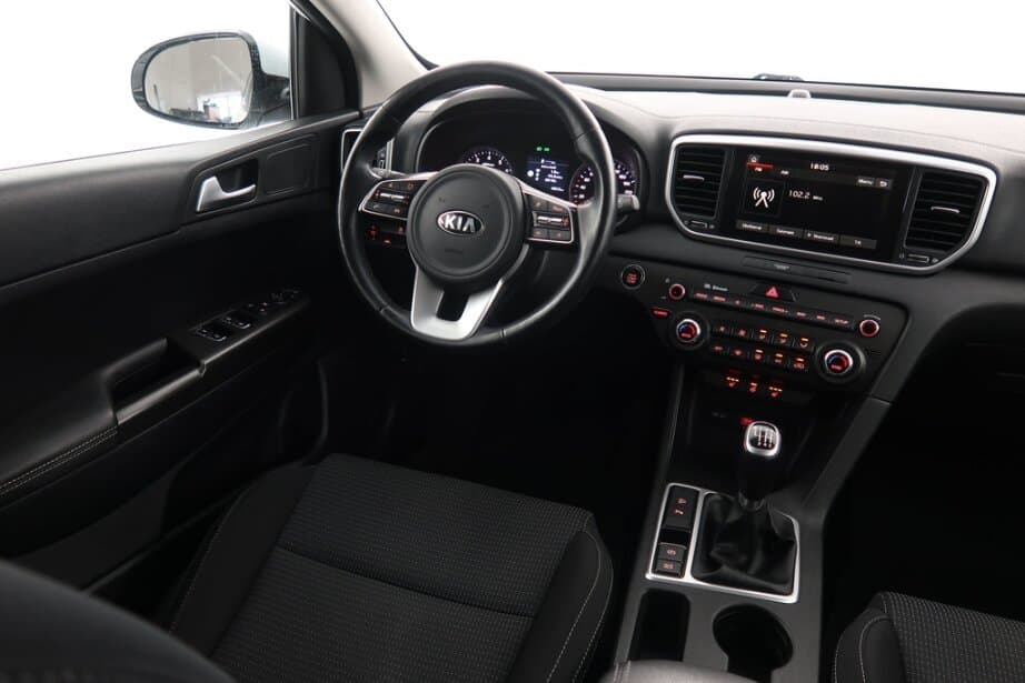 2020 Kia SPORTAGE - 9