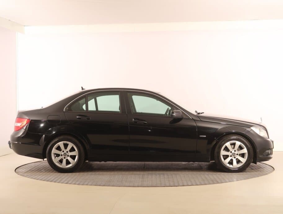 2012 Mercedes-Benz C-CLASS - 8