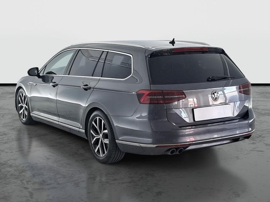 2016 Volkswagen PASSAT - 5