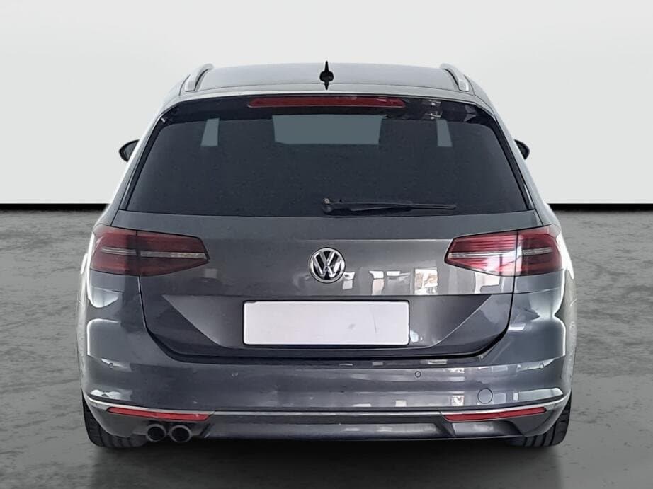 2016 Volkswagen PASSAT - 6