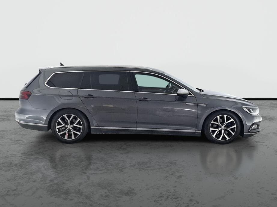 2016 Volkswagen PASSAT - 8