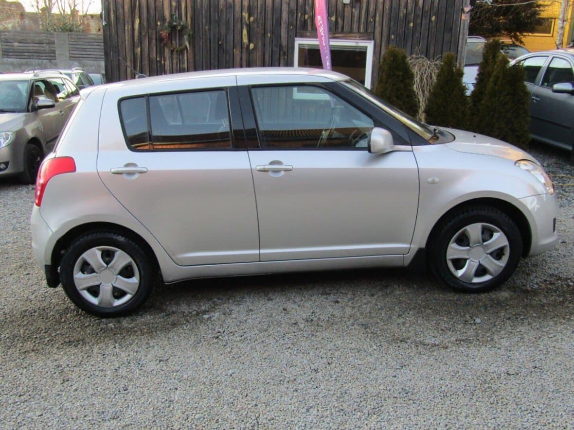 2008 Suzuki Swift - 9