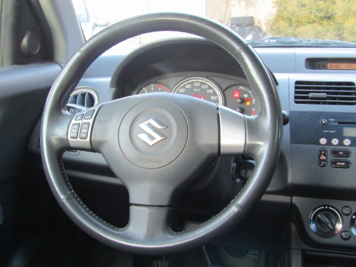 2008 Suzuki Swift - 16