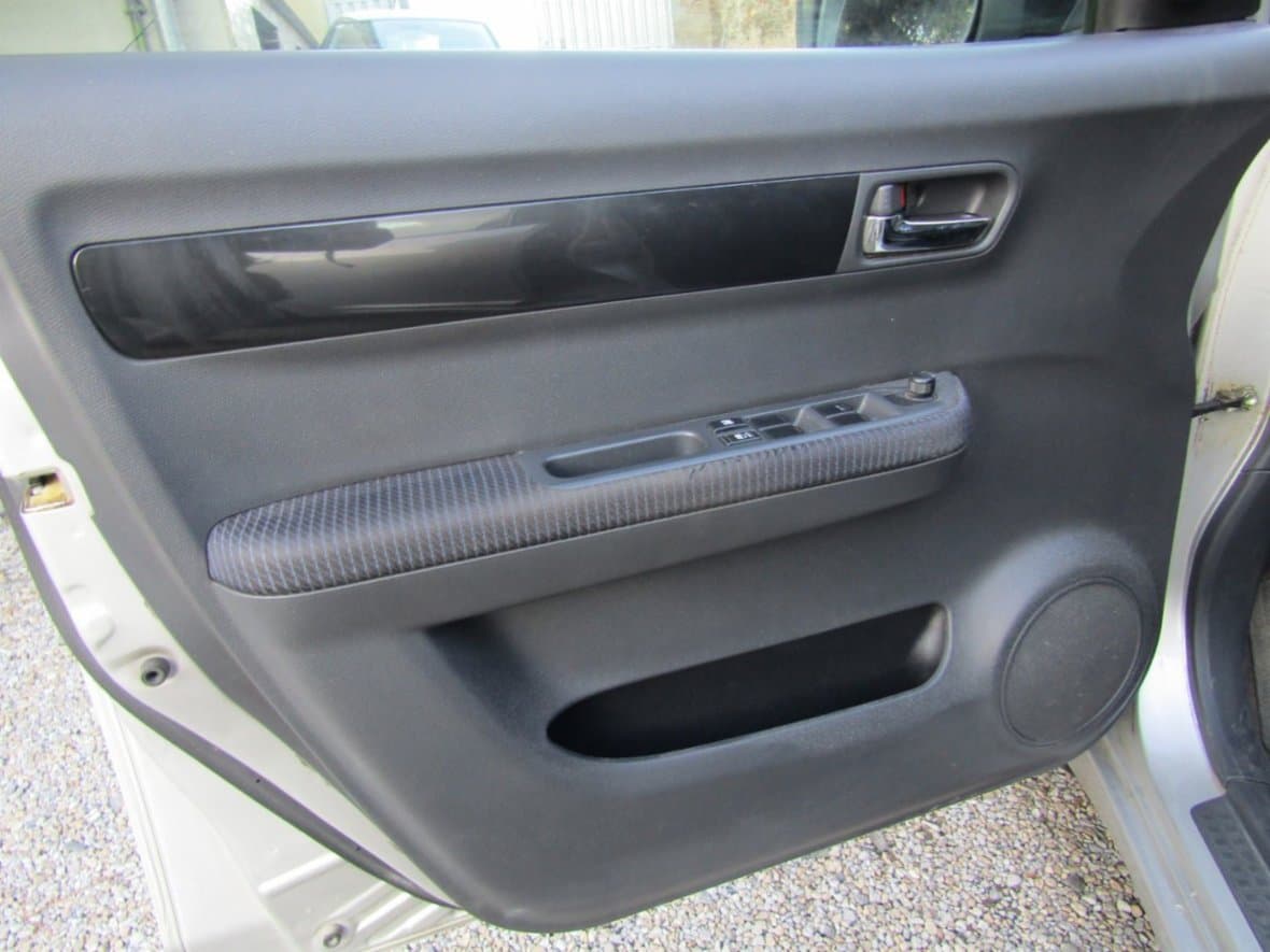 2008 Suzuki Swift - 18