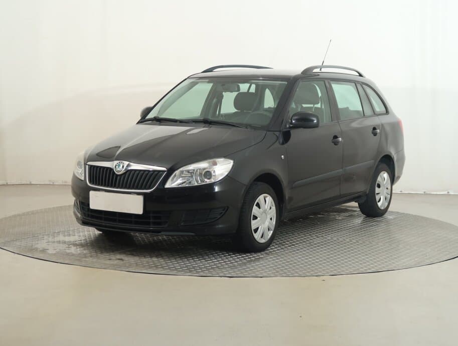 2011 Škoda FABIA - 3